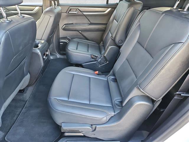 Used 2024 GMC Acadia Elevation FWD image 18