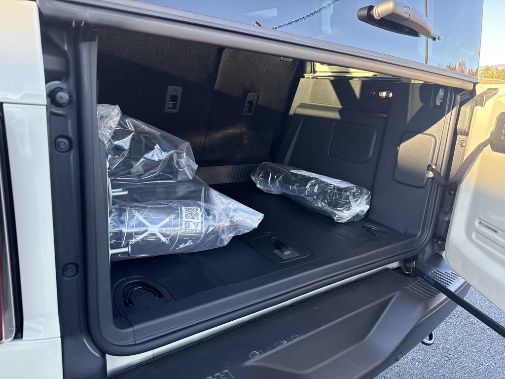 New 2025 Ford Bronco Badlands w/ Sasquatch Package AWD/4WD image 20