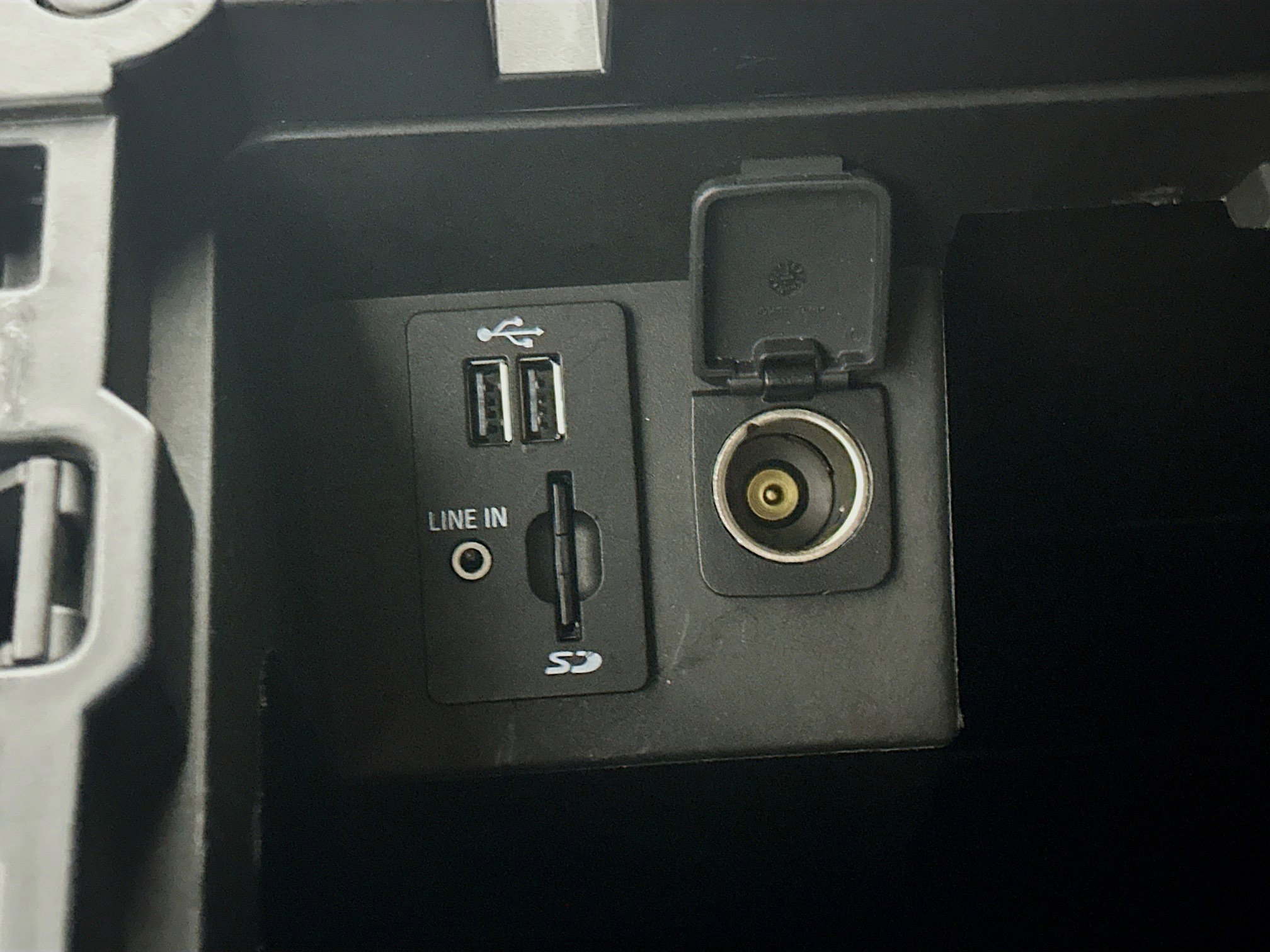 Used 2015 Ford Expedition King Ranch image 26