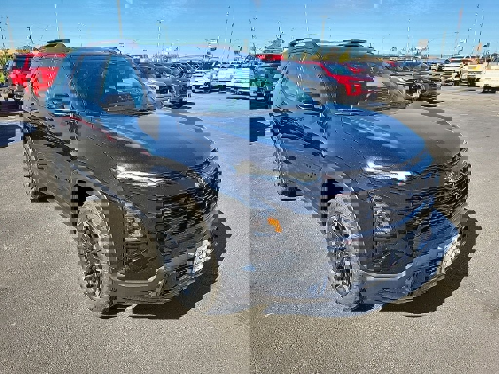 New 2026 Chevrolet Equinox RS image 2