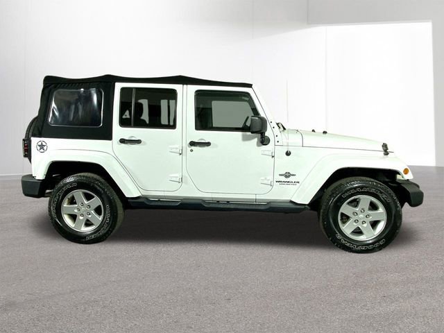 Used 2014 Jeep Wrangler Unlimited Sport image 32