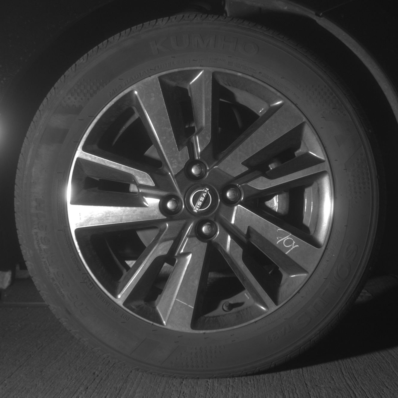 Used 2025 Nissan Versa SV image 13