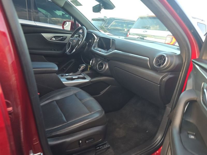 Used 2019 Chevrolet Blazer LT w/ Sound & Technology Package FWD image 27