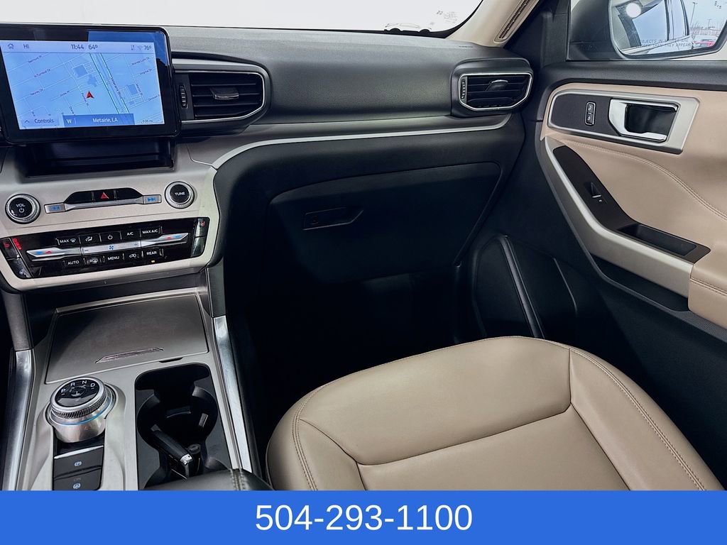Used 2022 Ford Explorer XLT w/ Equipment Group 202A image 24