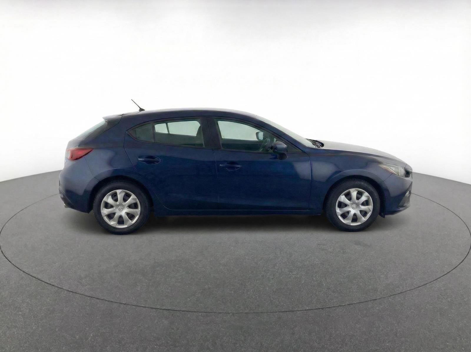 Used 2015 MAZDA MAZDA3 i Sport image 8
