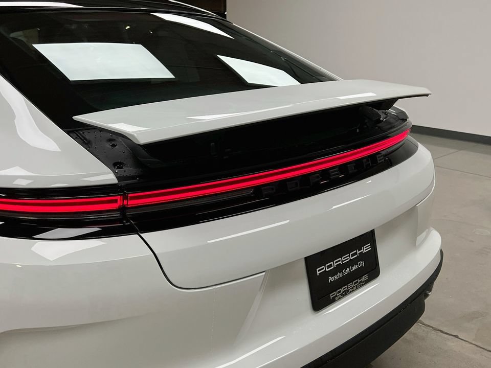 New 2026 Porsche Panamera 4 AWD/4WD image 36