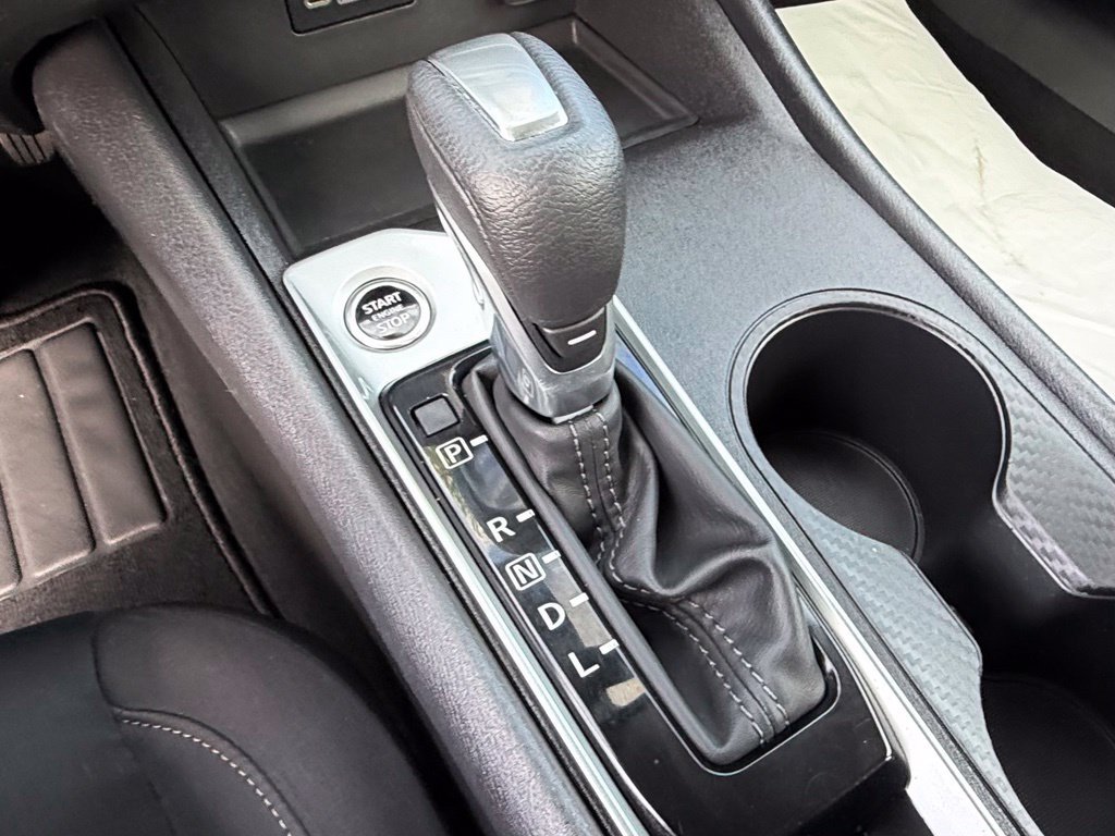 Certified 2025 Nissan Altima 2.5 SV FWD image 17
