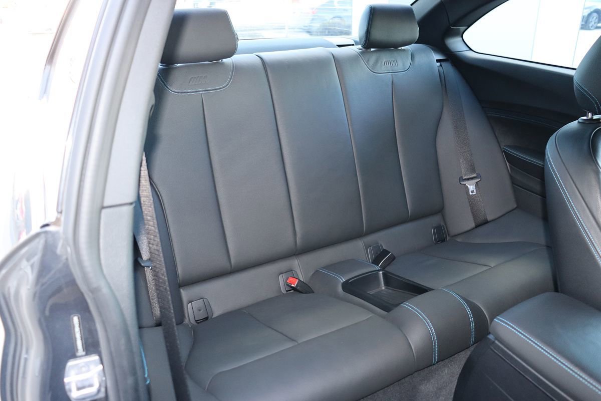 Used 2017 BMW M2 image 36