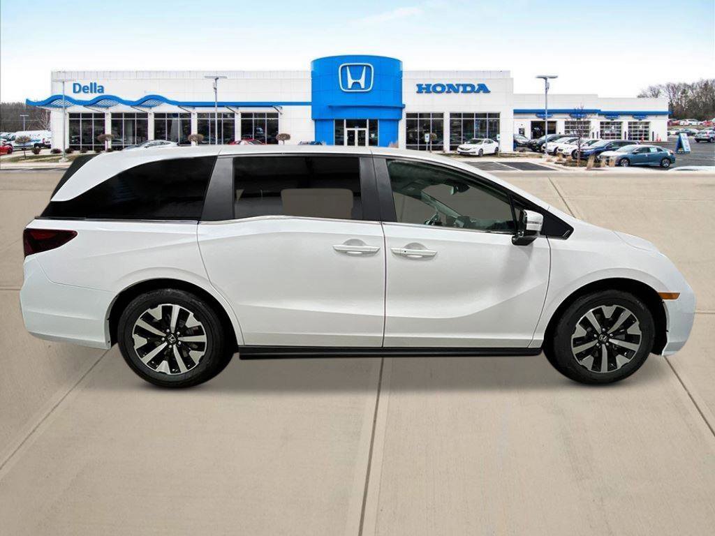 New 2026 Honda Odyssey EX-L image 2