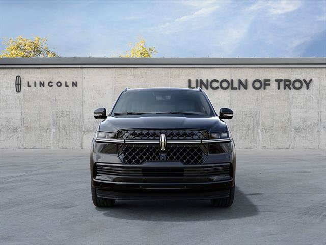 New 2027 Lincoln Navigator Reserve w/ Jet Appearance Package AWD/4WD image 3