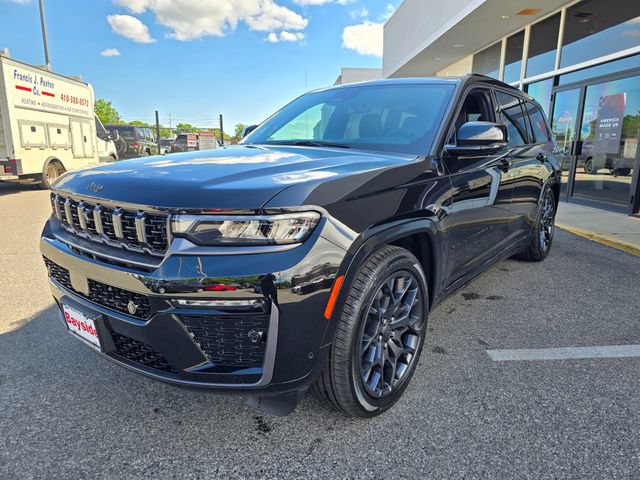 New 2026 Jeep Grand Cherokee L Summit w/ Obsidian Package AWD/4WD image 24