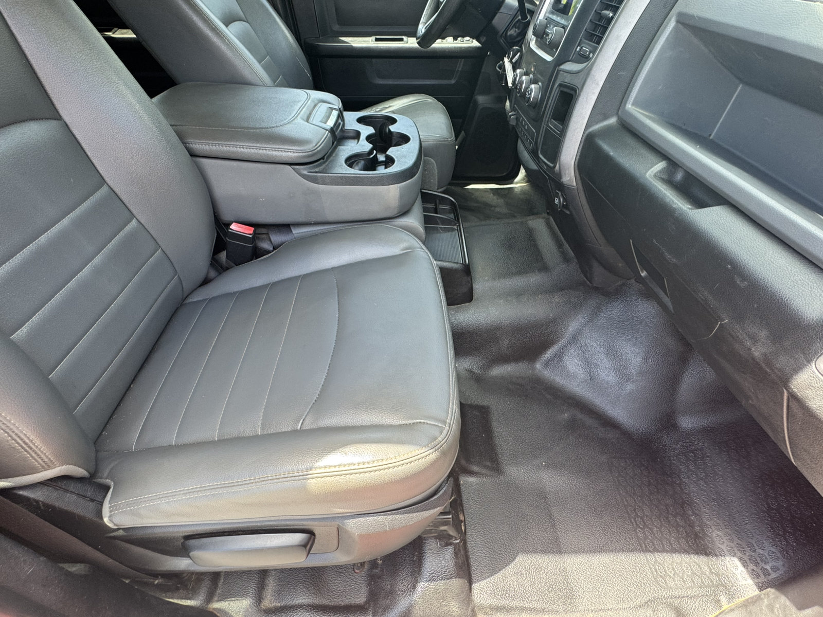 Used 2016 RAM 5500 Tradesman w/ Max Tow Package RWD image 13