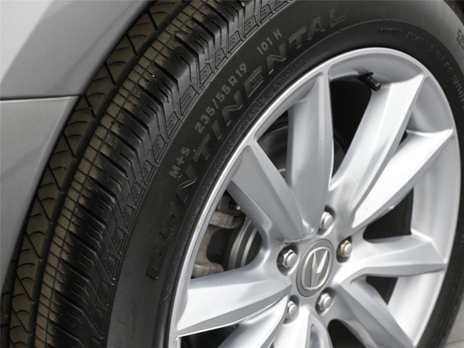 Certified 2024 Acura RDX SH-AWD image 17