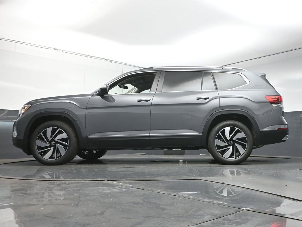 New 2026 Volkswagen Atlas SEL image 37