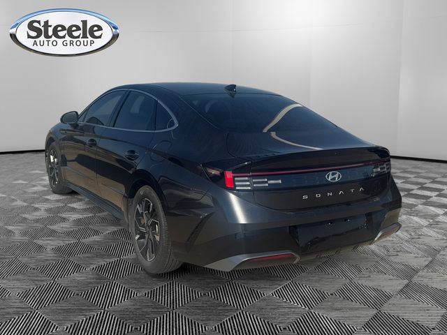 Used 2025 Hyundai Sonata SEL image 2
