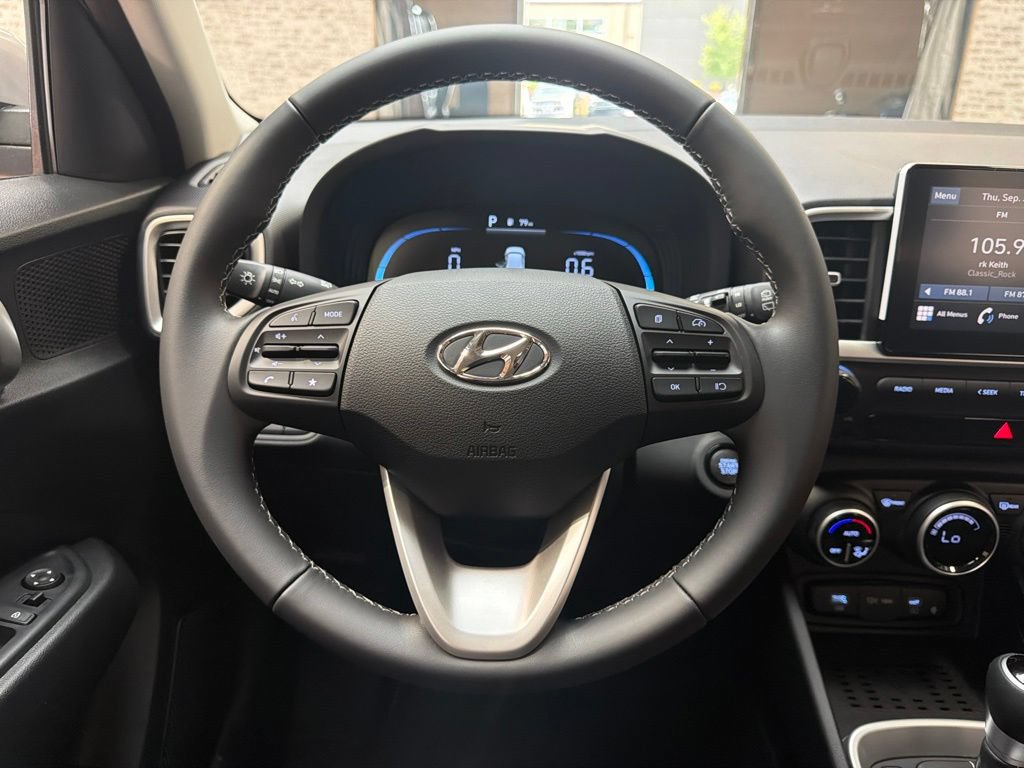 New 2026 Hyundai Venue SEL FWD image 20