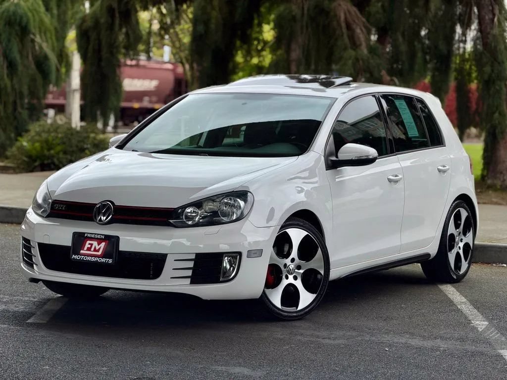 Used 2011 Volkswagen GTI 4-Door FWD image 1