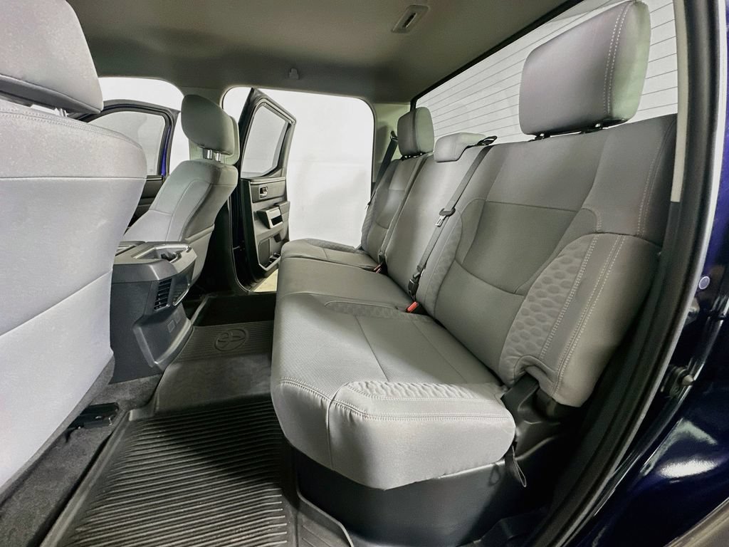 Used 2023 Toyota Tundra SR5 w/ SR5 Convenience Package AWD/4WD image 14