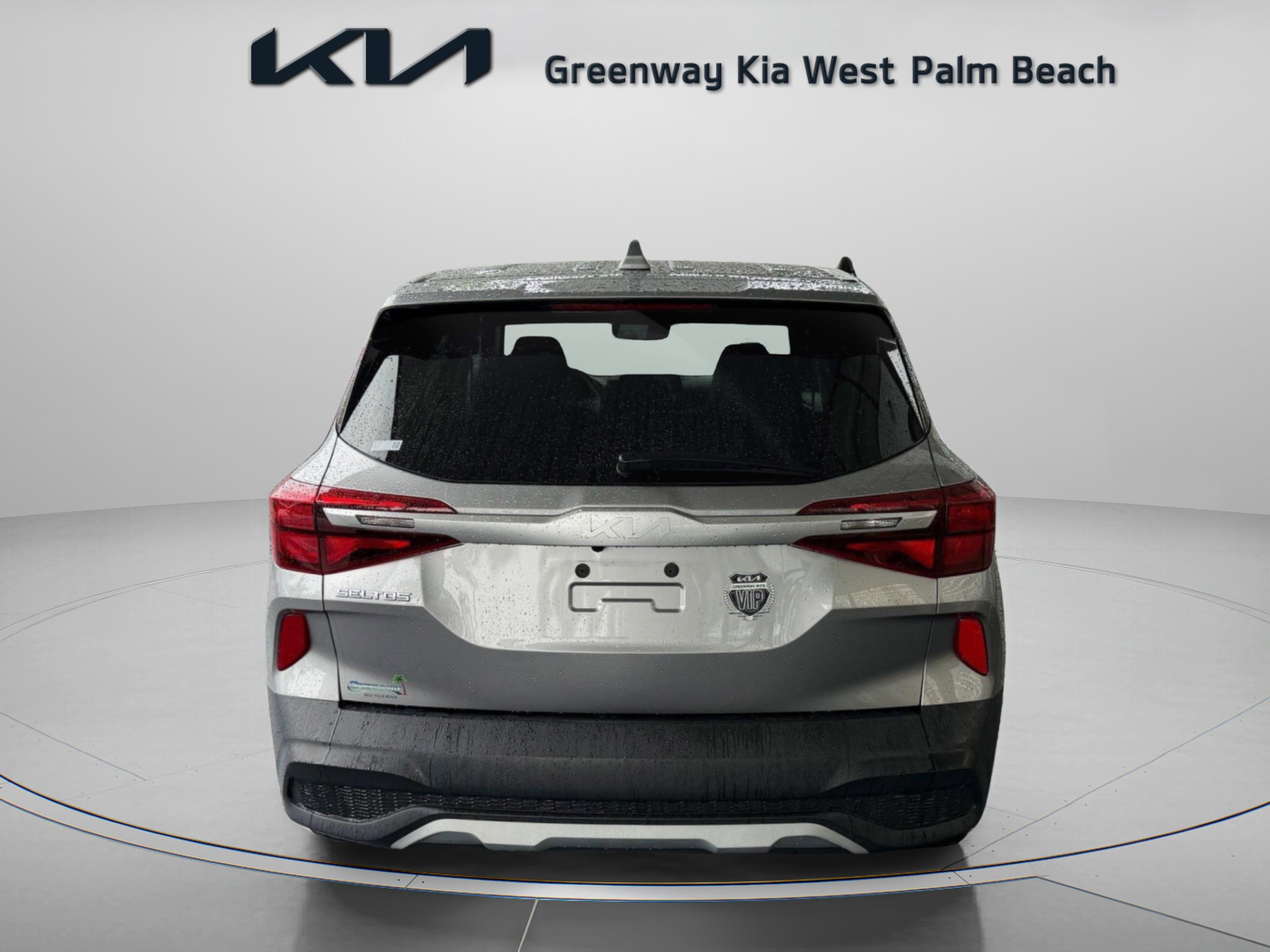 Used 2022 Kia Seltos LX AWD/4WD image 6