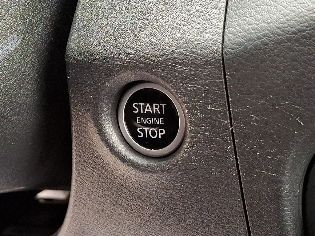 Used 2023 Nissan Frontier SV w/ Tow Package image 25