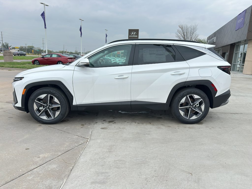New 2025 Hyundai Tucson SEL FWD image 4