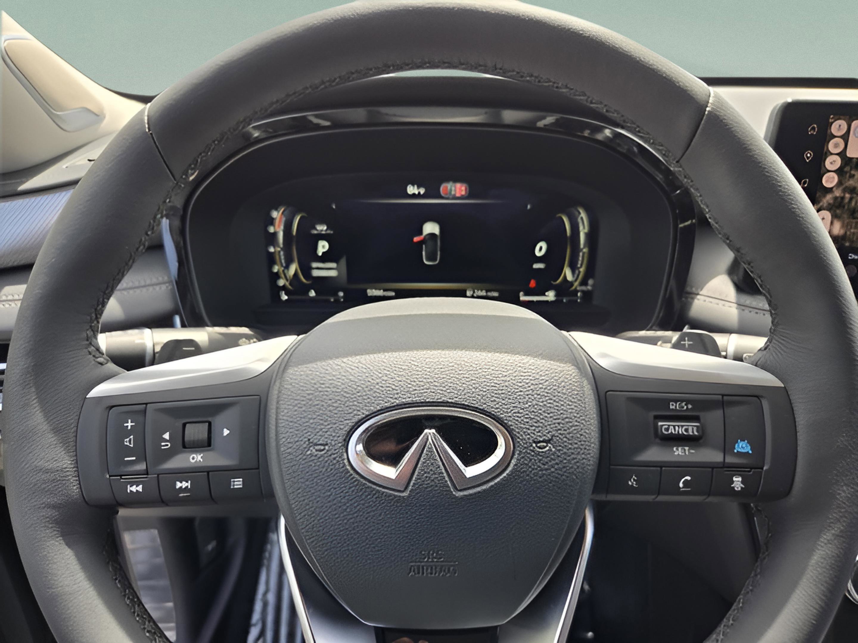 Certified 2026 INFINITI QX60 Luxe w/ Cargo Package FWD image 17