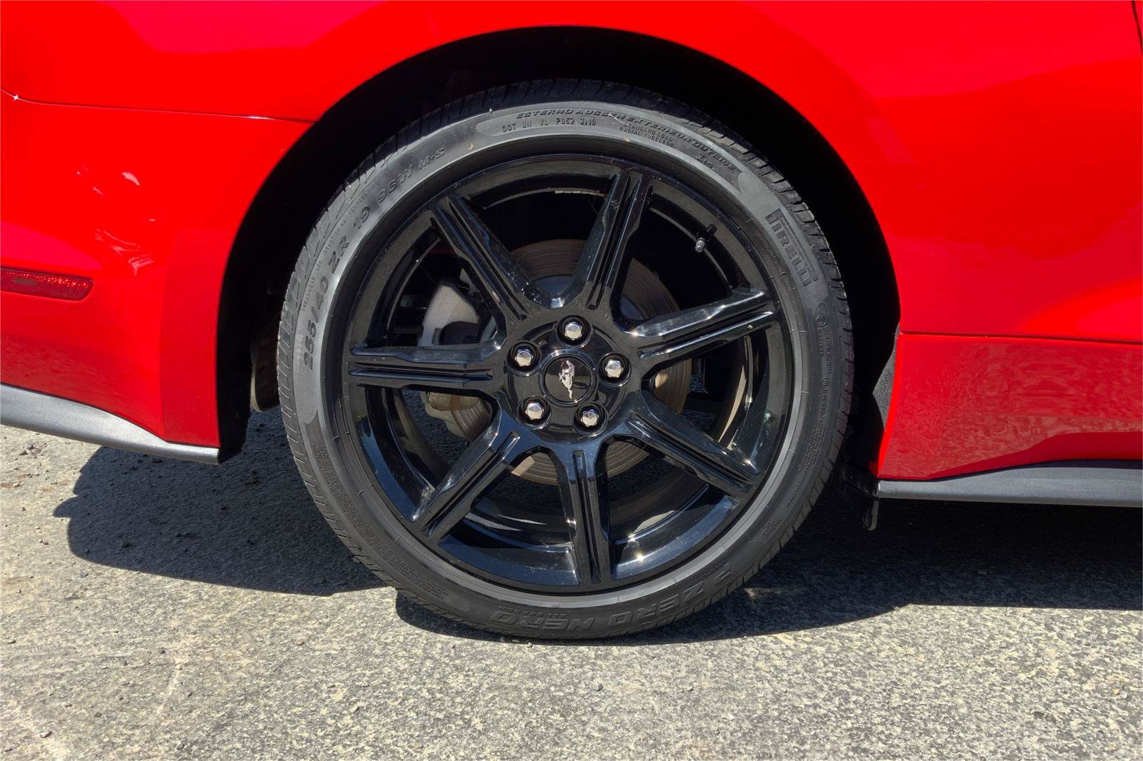 Used 2019 Ford Mustang Convertible w/ Equipment Group 101A RWD image 25
