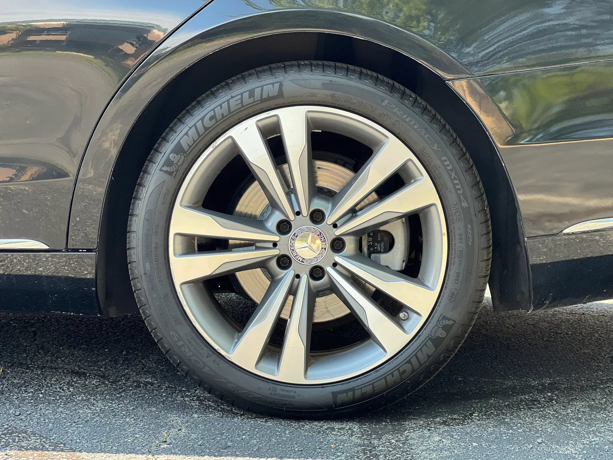 Used 2017 Mercedes-Benz S 550 4MATIC Sedan w/ Premium Package image 46