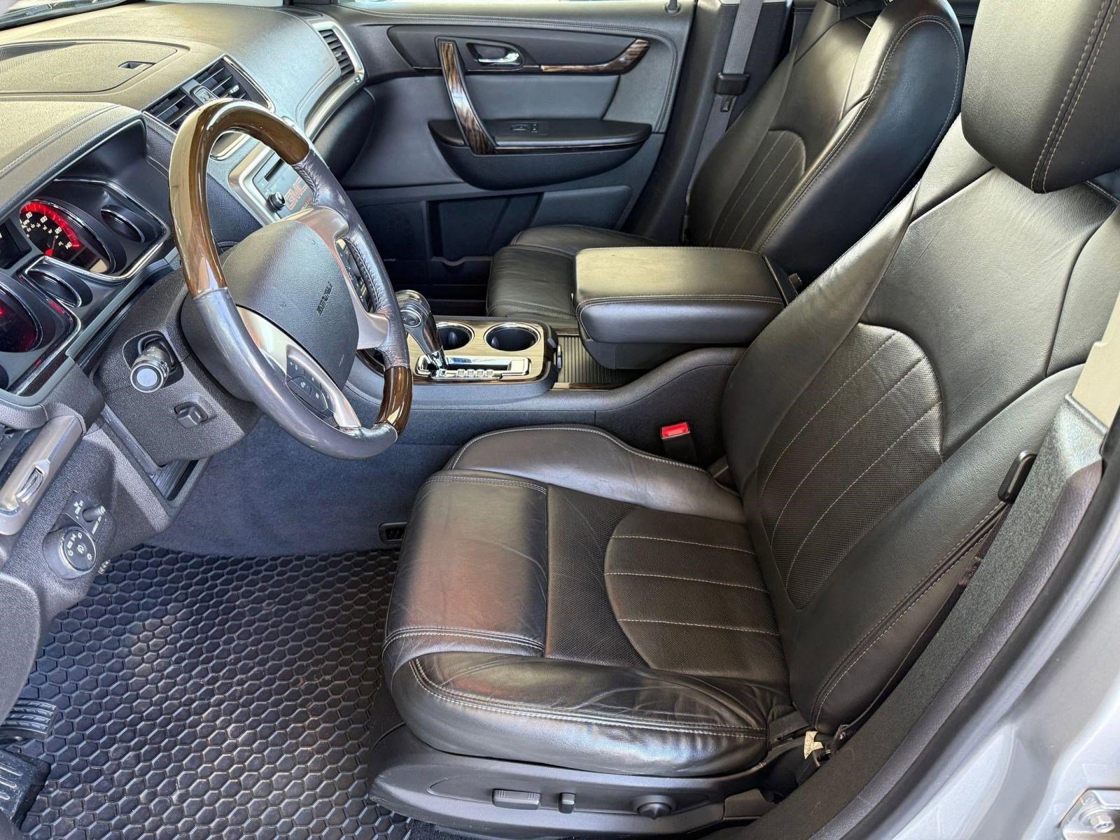 Used 2015 GMC Acadia Denali image 5