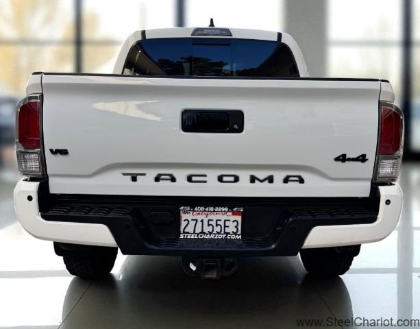 Used 2021 Toyota Tacoma TRD Off-Road w/ Technology Package image 6