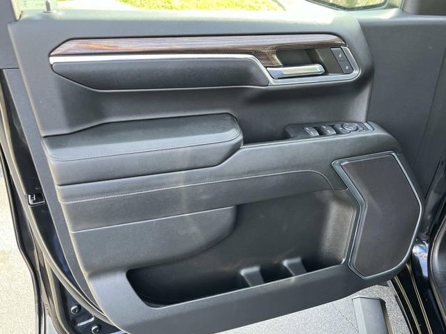 Used 2024 Chevrolet Silverado 1500 LT image 23