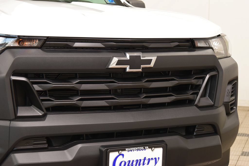 New 2026 Chevrolet Colorado W/T w/ WT Custom Package AWD/4WD image 11