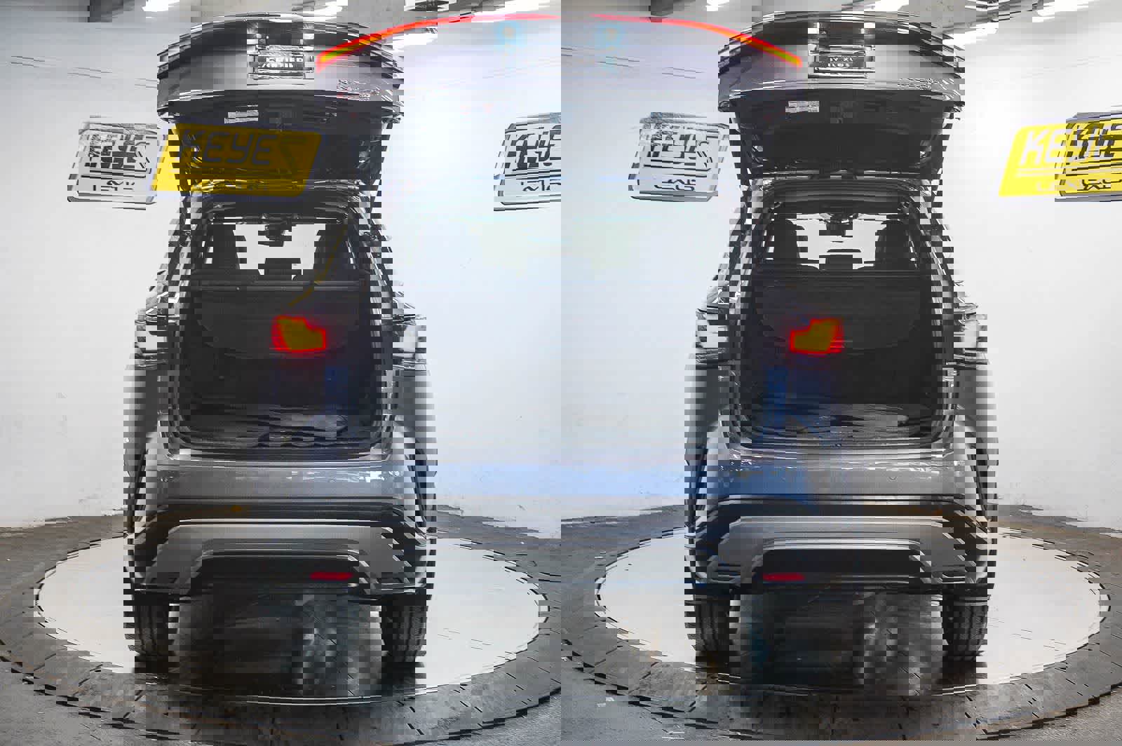 Used 2023 Lexus RX 350h w/ Accessory Package (Z1) image 27