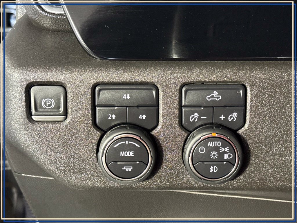 Certified 2024 Chevrolet Silverado 2500 LT AWD/4WD image 25