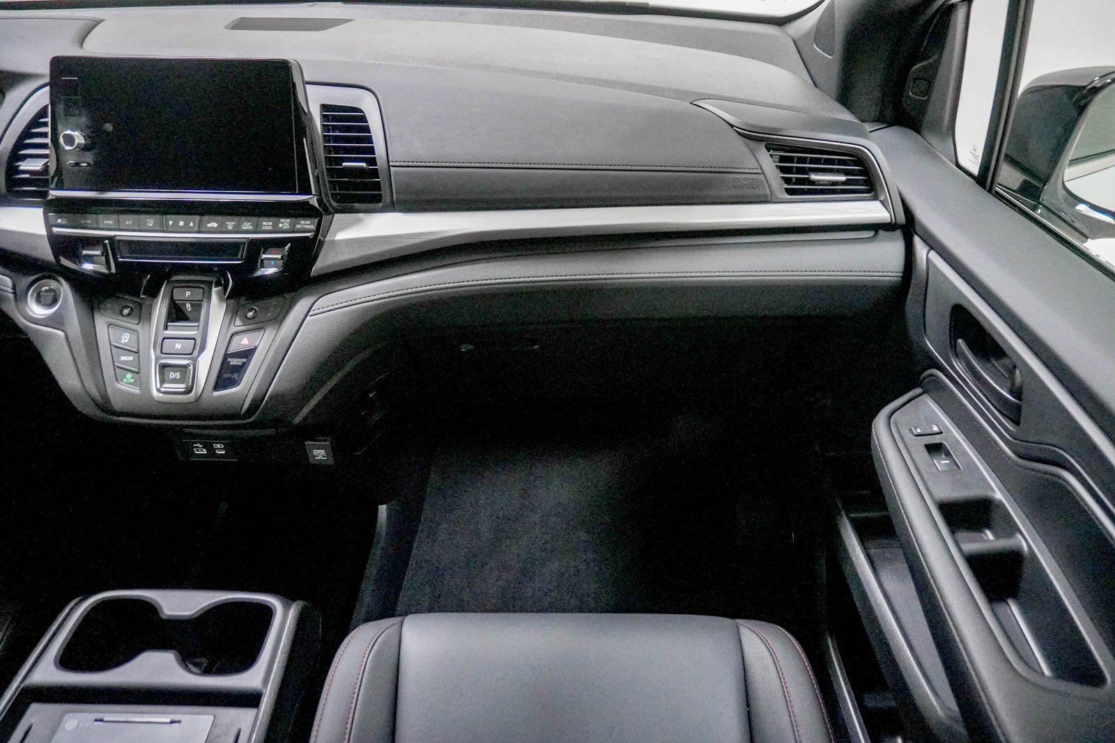 Certified 2026 Honda Odyssey Sport-L image 30