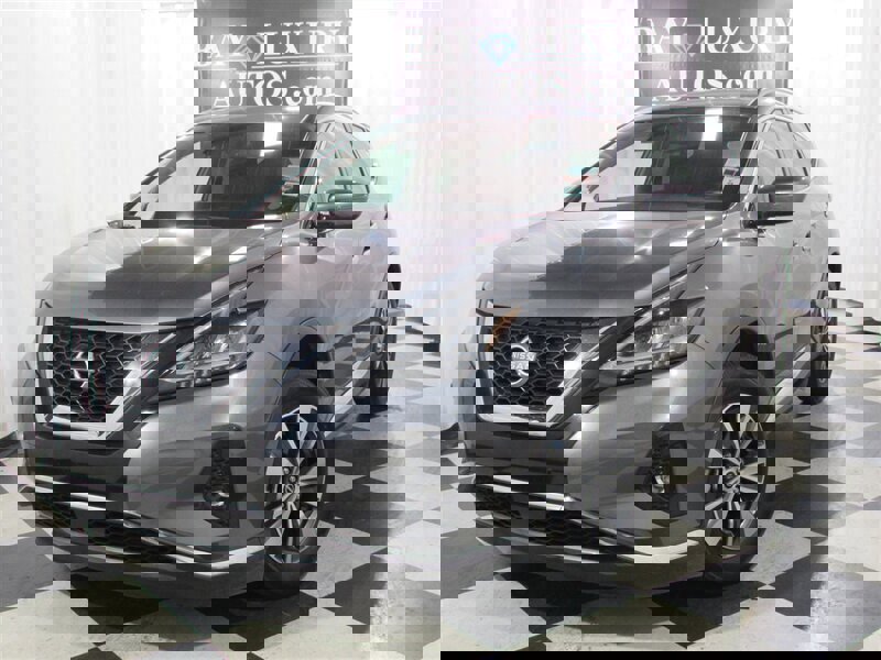 Used 2023 Nissan Murano SV image 2