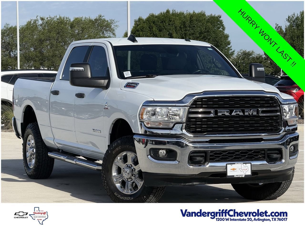 Used 2024 RAM 2500 Big Horn AWD/4WD image 2