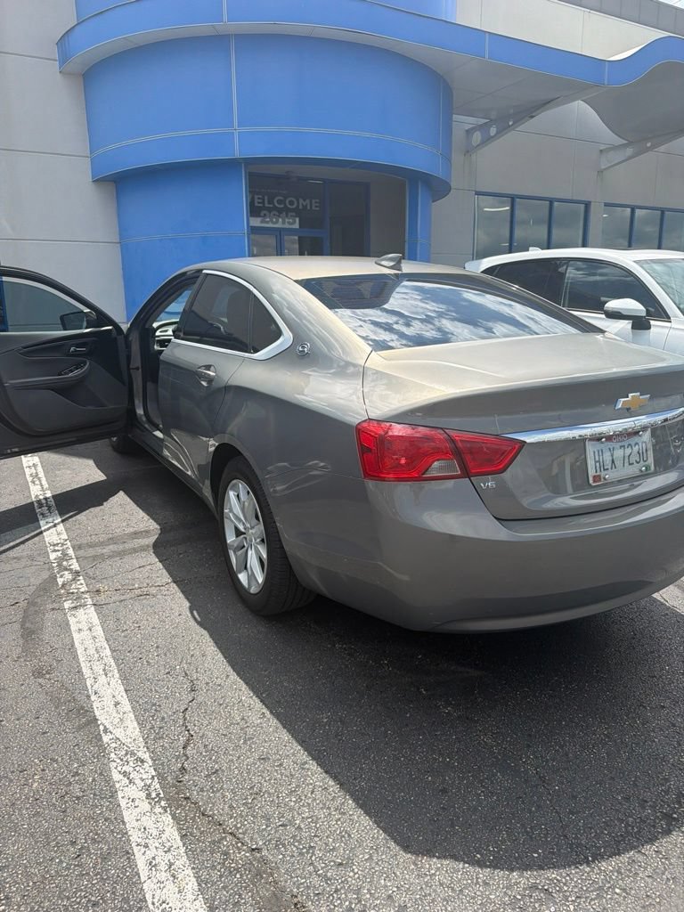 Used 2018 Chevrolet Impala LT FWD image 5