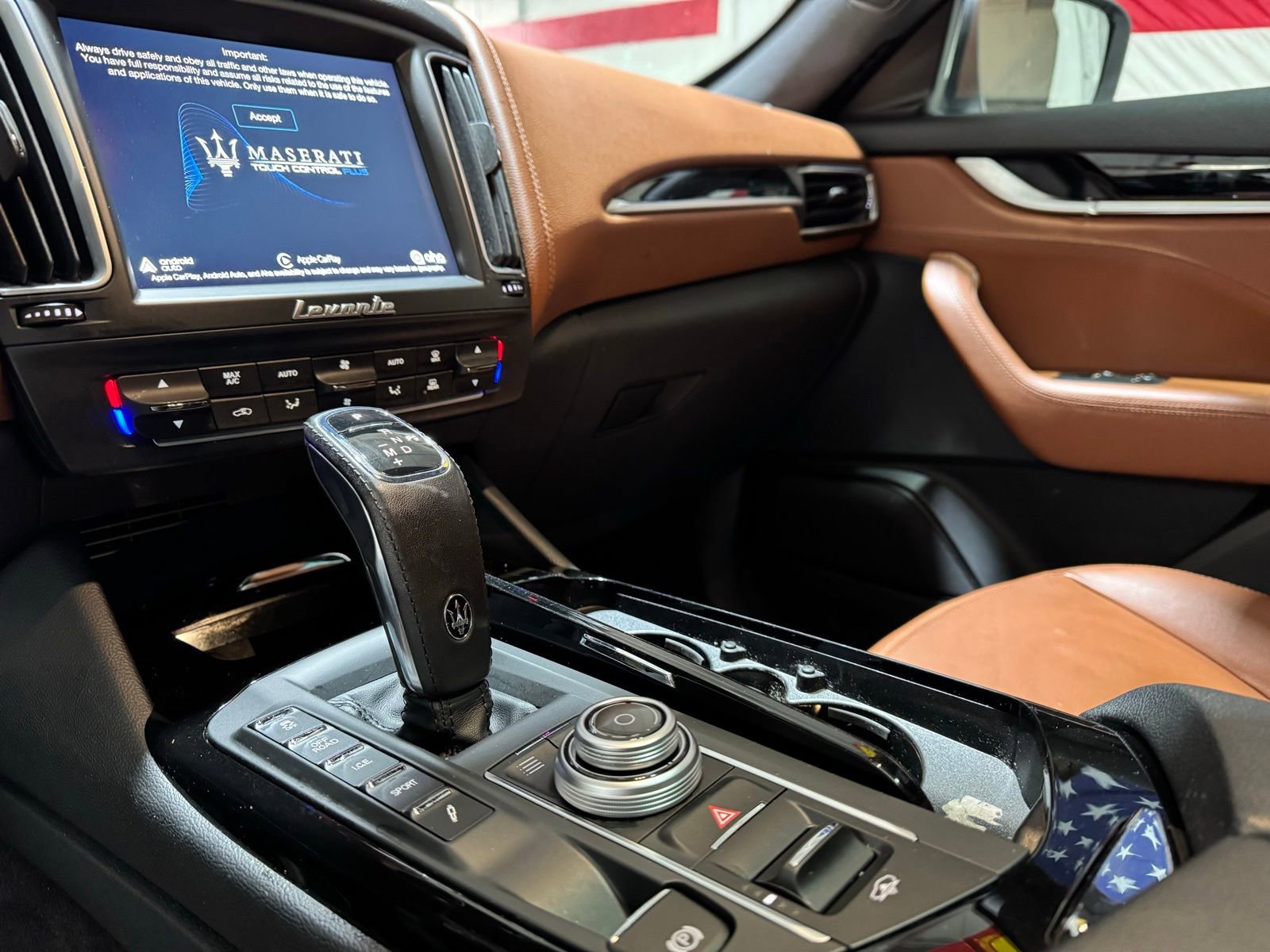 Used 2019 Maserati Levante image 20