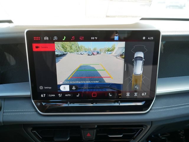 New 2026 Volkswagen Tiguan SE R-Line AWD/4WD image 12