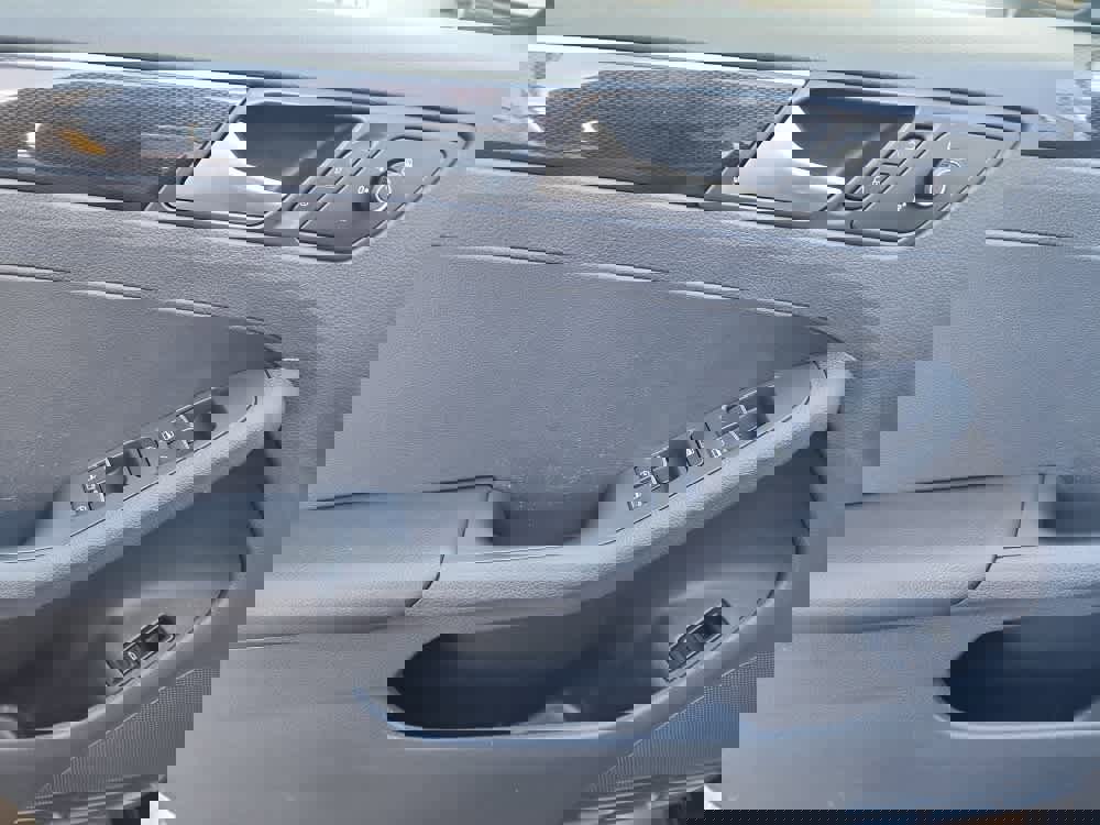 Used 2017 Volkswagen Jetta SEL image 17