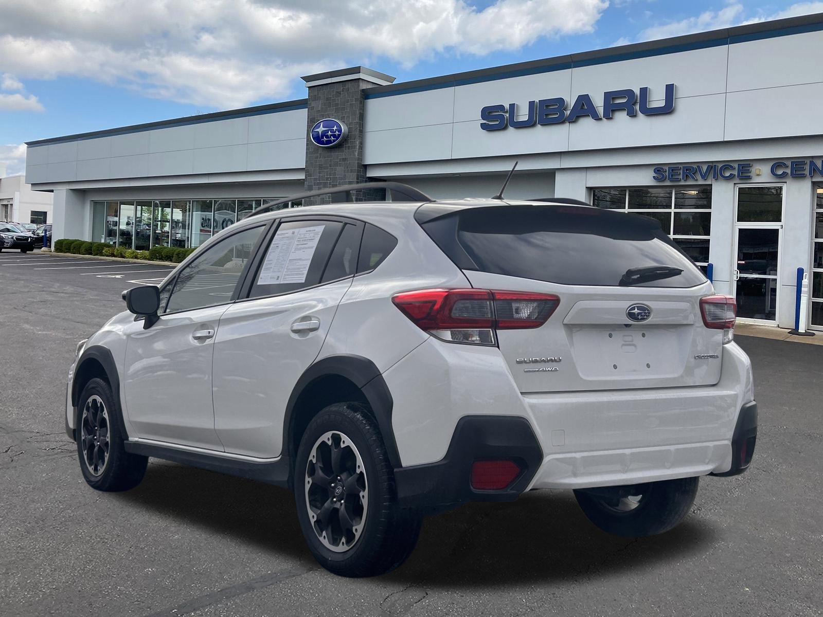 Certified 2023 Subaru Crosstrek 2.0i image 5