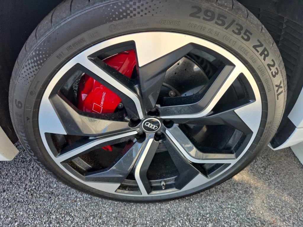 Used 2022 Audi RS Q8 AWD/4WD image 13