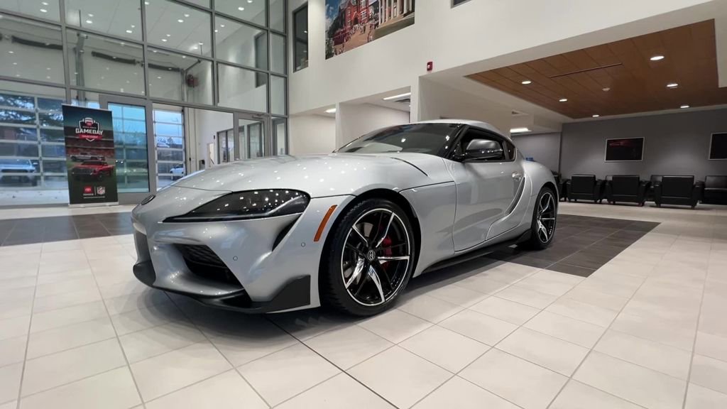 Used 2020 Toyota Supra image 2