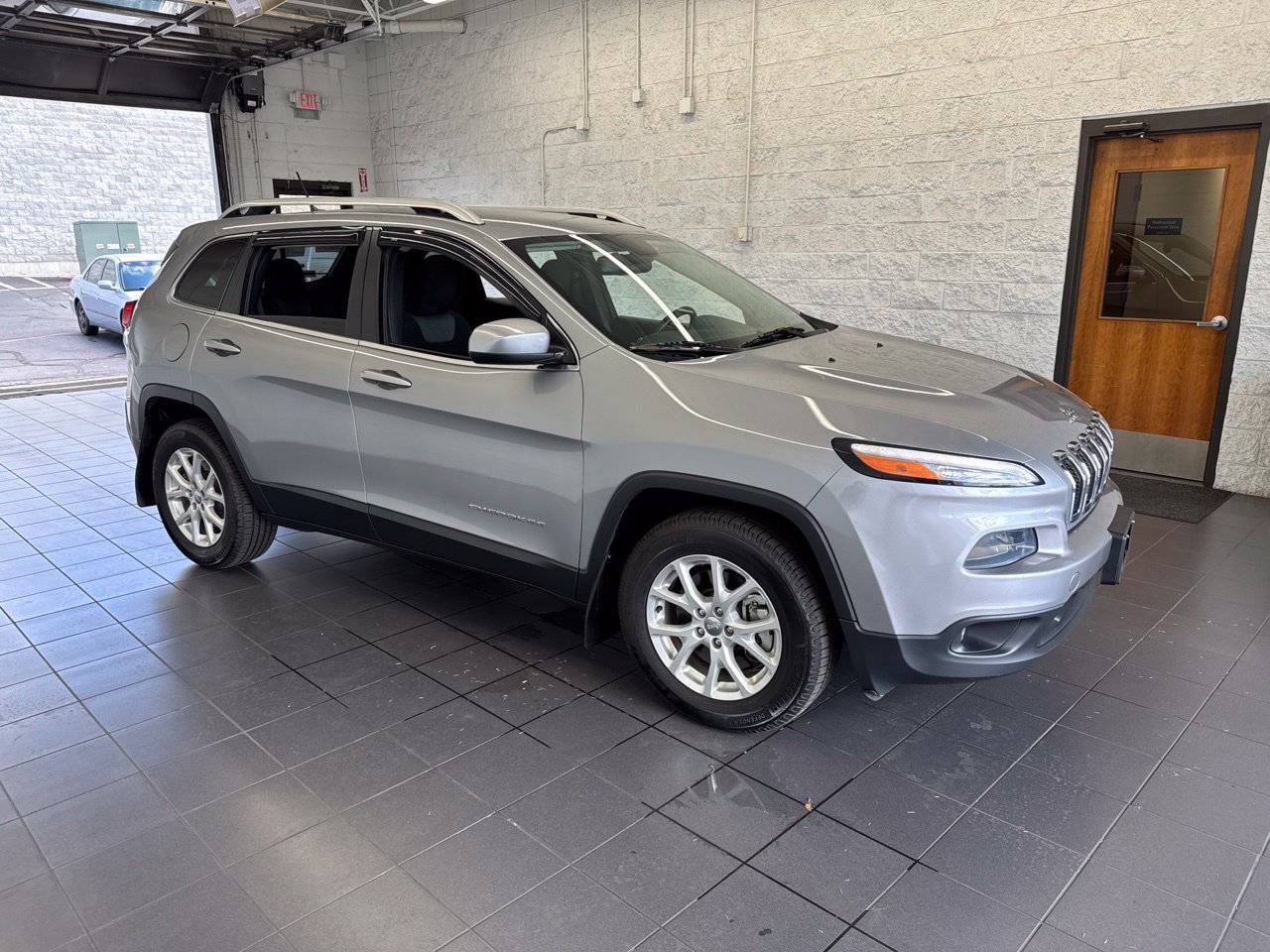 Used 2014 Jeep Cherokee Latitude w/ Cold Weather Group