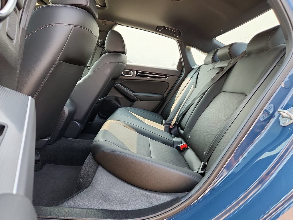 Used 2025 Honda Civic Sport image 6