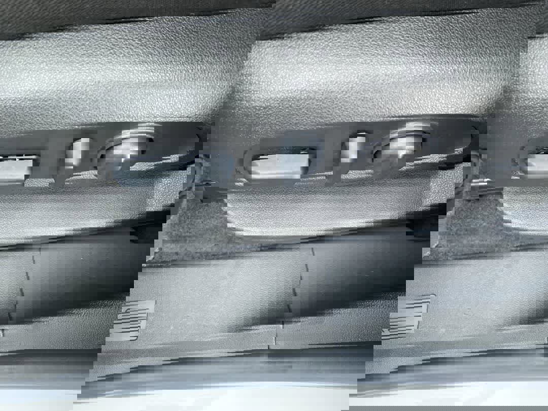 Used 2024 Chevrolet Equinox LT w/ LPO, Floor Liner Package image 12