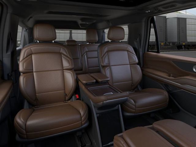 New 2026 Lincoln Navigator L Reserve image 11