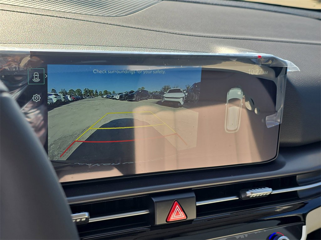 New 2026 Kia Sportage EX image 28