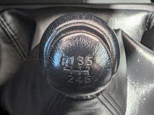 Used 2019 Toyota Tacoma TRD Off-Road w/ Technology Package AWD/4WD image 11